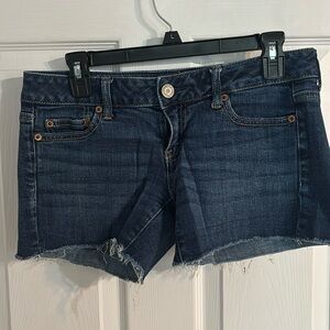 Women’s AE den shorts